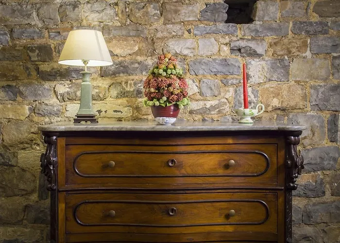 Palazzo Lengueglia Alojamento de Acomodação e Pequeno-almoço Albenga