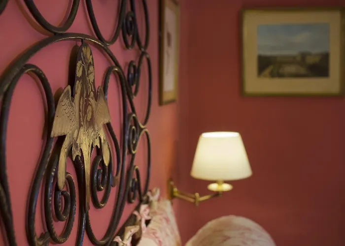 Palazzo Lengueglia Альбенга