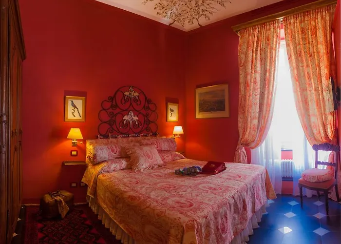 Alojamento de Acomodação e Pequeno-almoço Palazzo Lengueglia